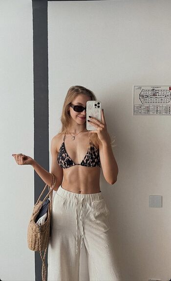 Mary. Lvk