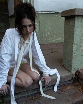 Mazzy Joya / mazzyjoya / petalspliff