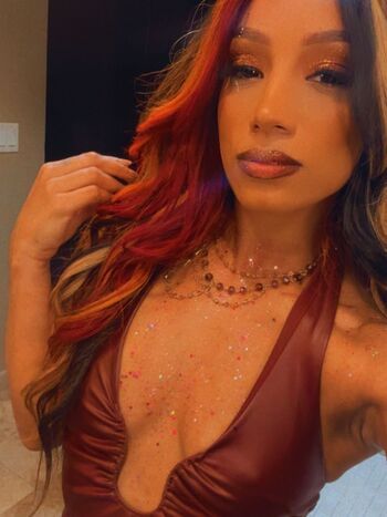 Mercedes Mone