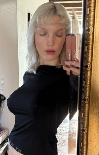 Mia Morgan