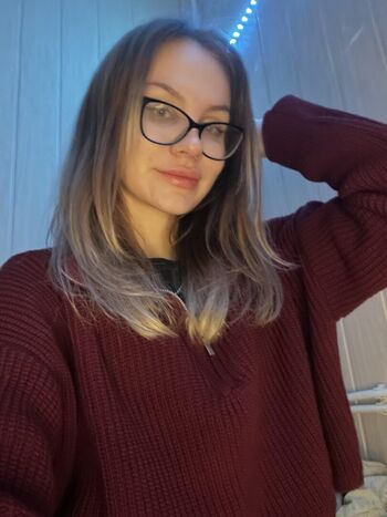 mia_vivid