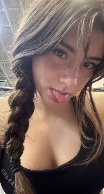 Mikayla Campinos