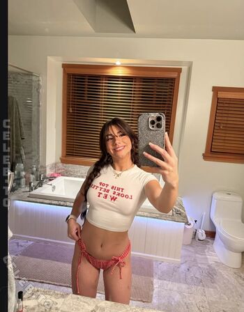 Mikayla Campinos