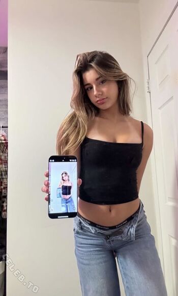 Mikayla Campinos