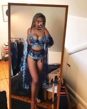 mimiopheliaharris