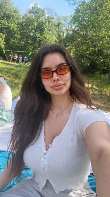 Mina Leđenovic