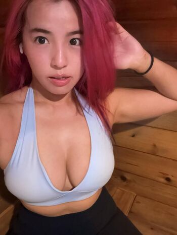 Mina Shirakawa