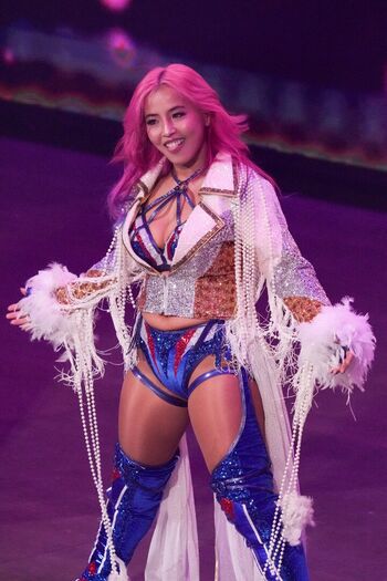 Mina Shirakawa