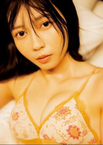 Minase Sarara 水瀬さらら
