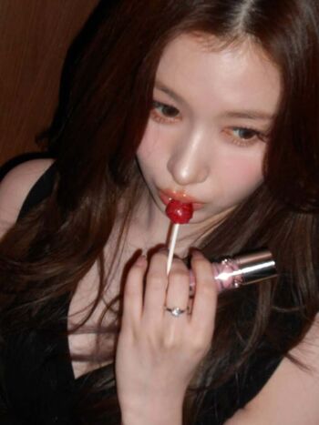 Minatozaki Sana