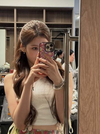 Minatozaki Sana