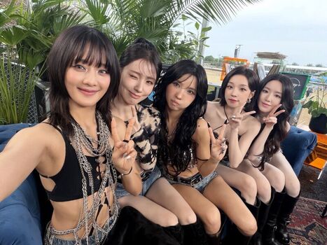 Minnie (Nicha Yontararak - I-dle