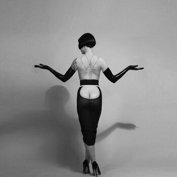 Miriam Veil