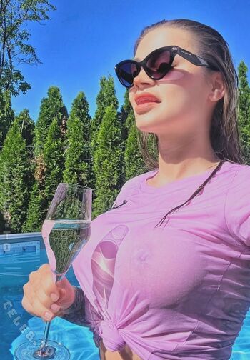 miss_mona_liisa