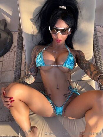 misskenzieanne