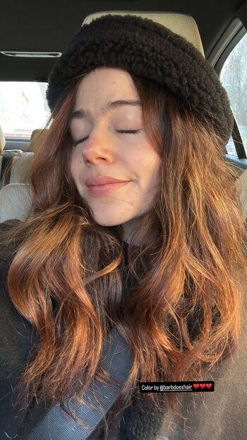 Molly Gordon