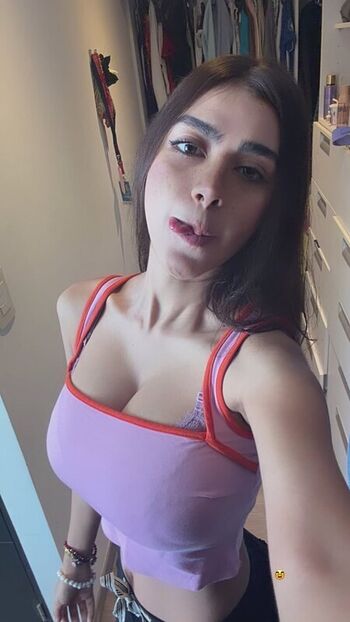 monica.yamile