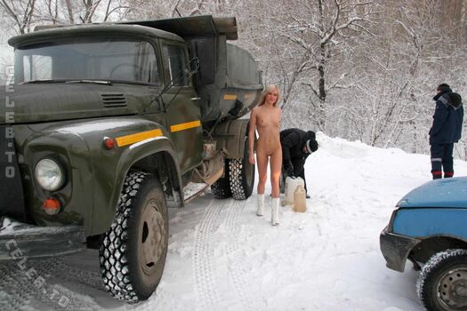 Nackt In Russland
