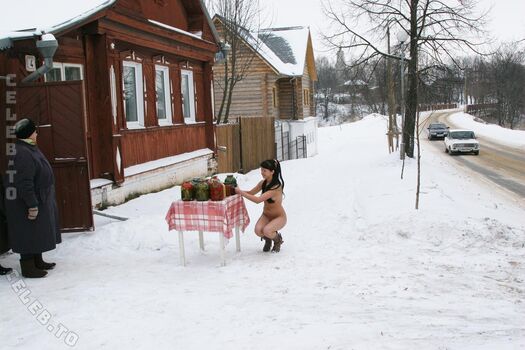 Nackt In Russland