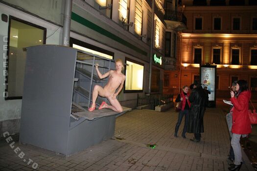 Nackt In Russland