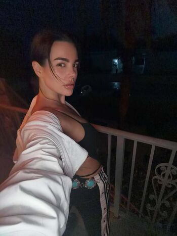 Nadine Mirada