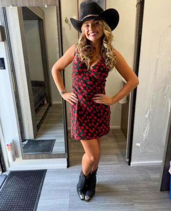 Natalie Alyn Lind