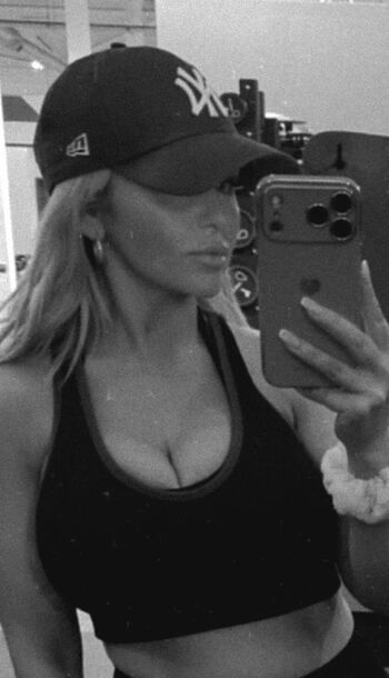 natalie_cooks