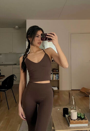 Nathalie Lok