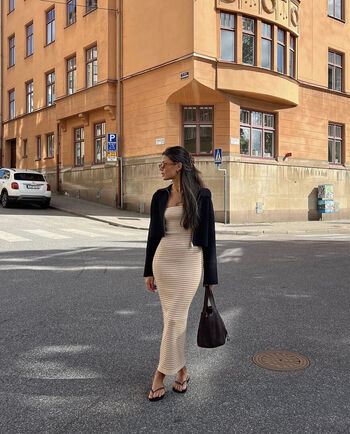 Nathalie Lok