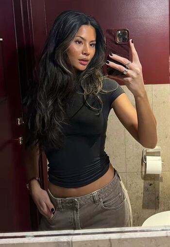 Nathalie Lok
