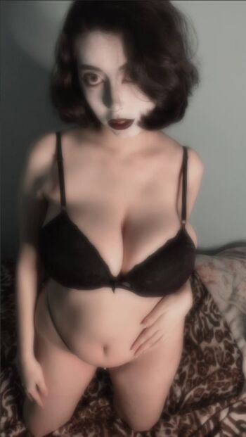 Nattasha Nyx