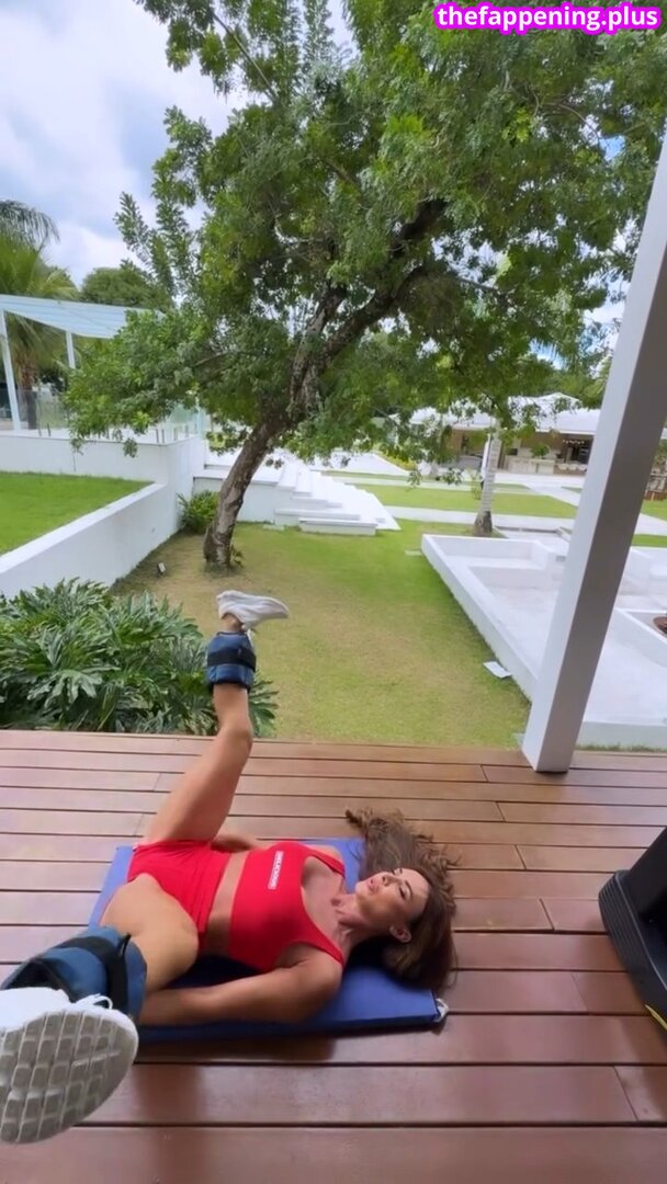 Nicole Bahls