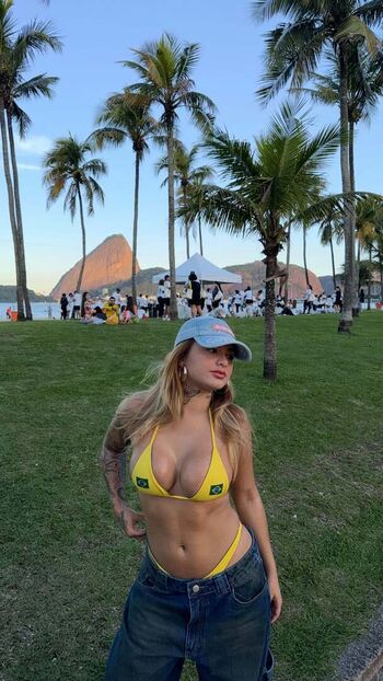 Nicole Reis
