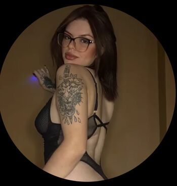 Nicolexxx