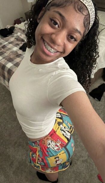 Nijahownsaglock
