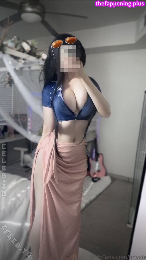 https: / kltt3y / nnyxie Photo OnlyFans Nu #6