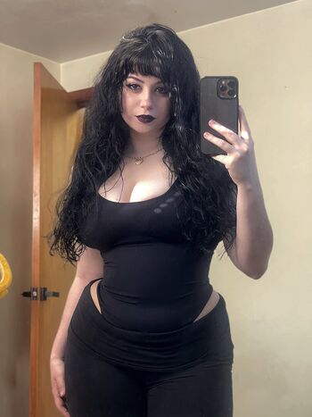 noodlexgoddess
