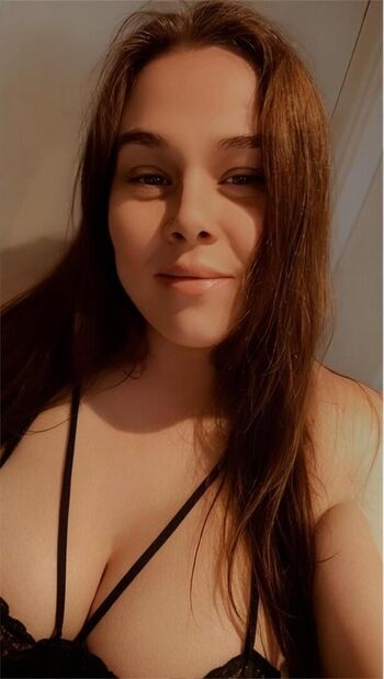 Only_curvycutie