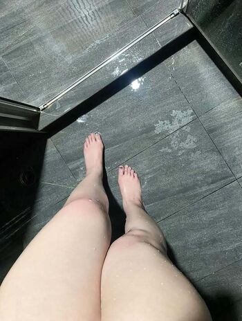 pee_nurse2547