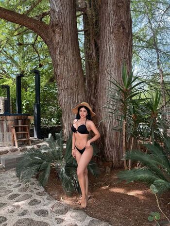 PINKU Cosplay