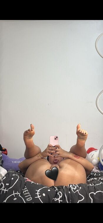 prettiest_toesx