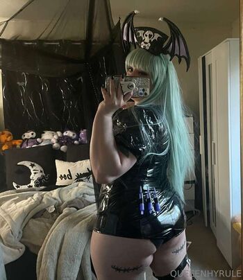 QUEENHYRULE