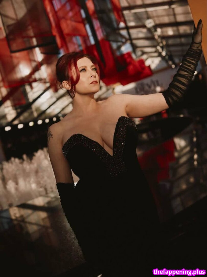 Rachel Bloom