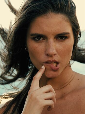 Rachelle Van Waardhuizen