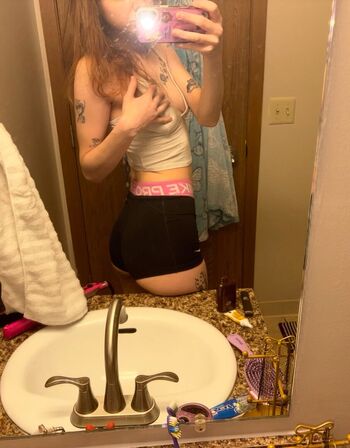 sadgalkenz