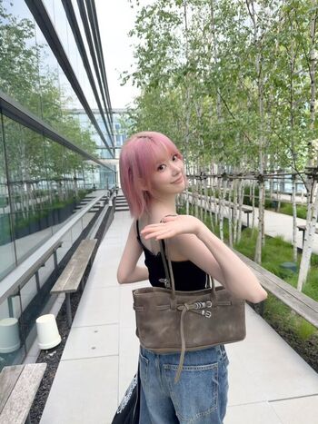 Sakura Miyawaki 宮脇 咲良