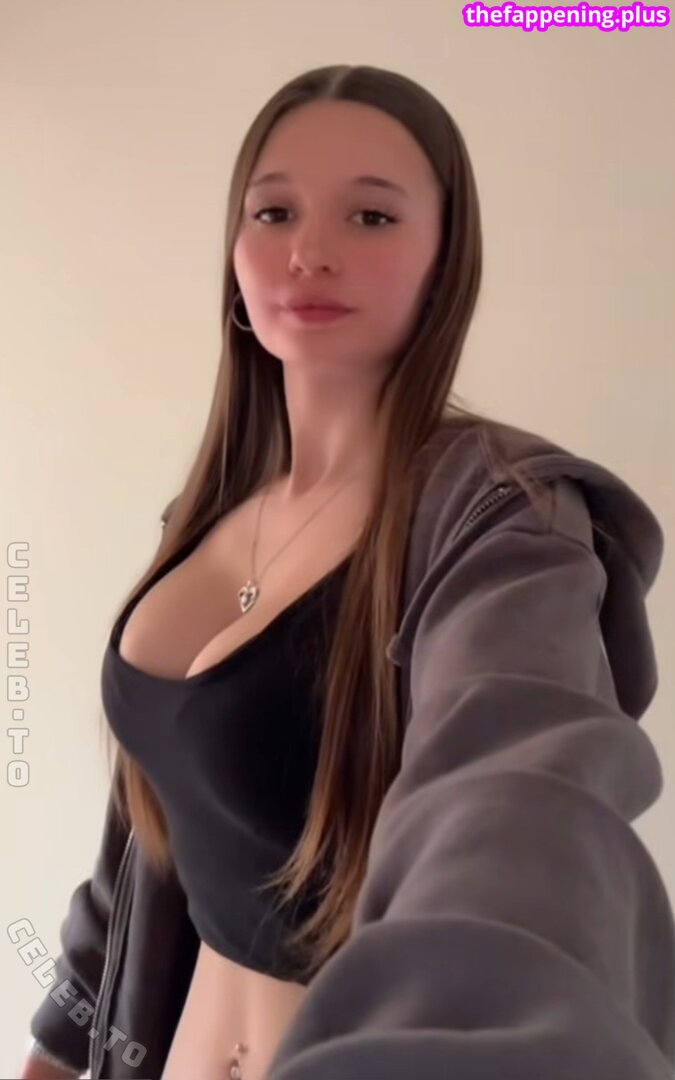 Sally__776
