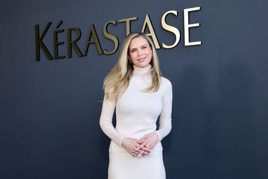 Sara Foster