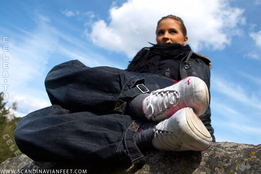 Scandinavian Feet