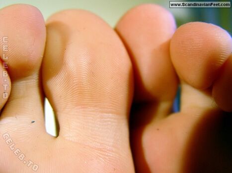 Scandinavian Feet
